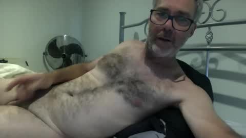 Snapshot of oiledcouple1 chatting on 10.25.25 oiledcouple1 online show from 10.25.25