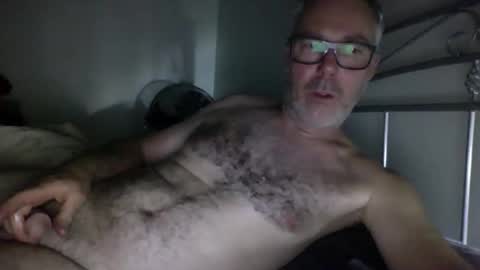 Snapshot of oiledcouple1 chatting on 11.28.25 oiledcouple1 online show from 11.28.25