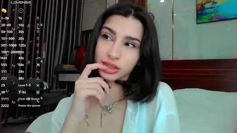 Snapshot of oirun_ chatting on 01.28.25 Taiyu Yoshiwara online show from 01.28.25