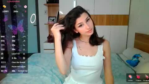 Snapshot of oirun_ chatting on 12.02.25 Taiyu Yoshiwara online show from 12.02.25