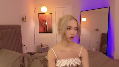Snapshot of okerriella chatting on 05.24.26 Ami online show from 05.24.26
