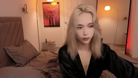 Snapshot of okerriella chatting on 05.29.26 Ami online show from 05.29.26