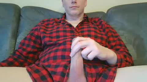 Snapshot of olavdelux chatting on 11.22.25 olavdelux online show from 11.22.25