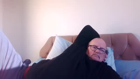 old_fkr online show from 12.19.24