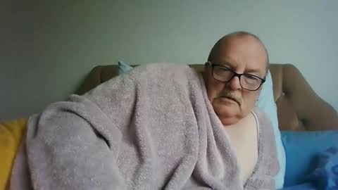 old_fkr online show from 02.04.25