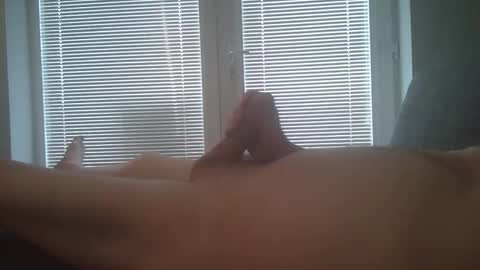 Snapshot of oldandgrey123 chatting on 04.11.26 HeyIts Just Me online show from 04.11.26