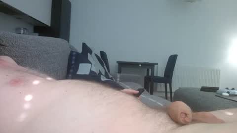 Snapshot of oldandgrey123 chatting on 07.18.26 HeyIts Just Me online show from 07.18.26