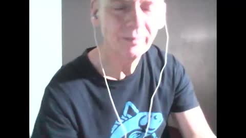 oldbuthorny62 online show from 02.26.25