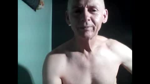 oldbuthorny62 online show from 03.04.25