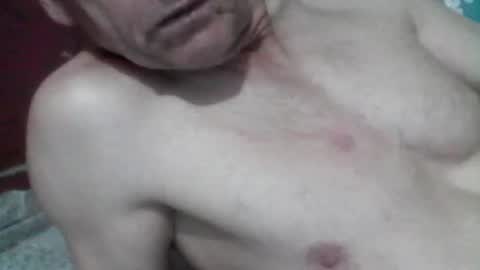 Snapshot of oldbuthorny62 chatting on 12.18.25 oldbuthorny62 online show from 12.18.25