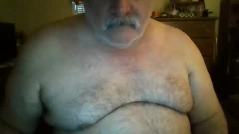 Snapshot of oldcockforyngladies chatting on 02.19.26 oldcockforyngladies online show from 02.19.26