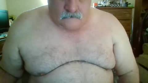 Snapshot of oldcockforyngladies chatting on 02.28.26 oldcockforyngladies online show from 02.28.26