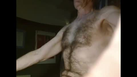 Snapshot of oldhairybastard chatting on 10.26.25 oldhairybastard online show from 10.26.25