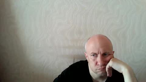 Snapshot of oleg365 chatting on 03.31.26 figaro online show from 03.31.26