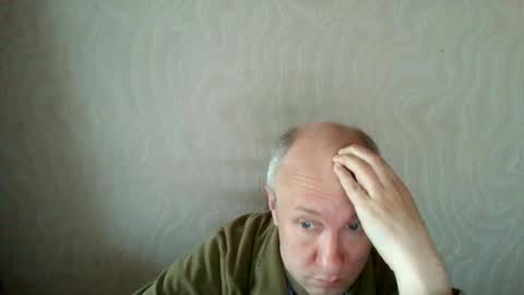 Snapshot of oleg365 chatting on 05.03.26 figaro online show from 05.03.26