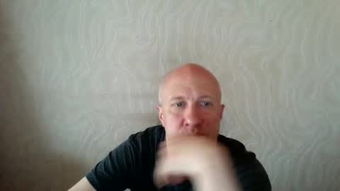 Snapshot of oleg365 chatting on 05.10.26 figaro online show from 05.10.26