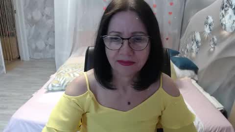 Snapshot of olgahottie chatting on 03.06.26 OlgaHottie online show from 03.06.26