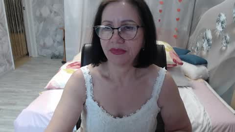Snapshot of olgahottie chatting on 04.10.26 OlgaHottie online show from 04.10.26