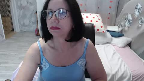 Snapshot of olgahottie chatting on 05.22.26 OlgaHottie online show from 05.22.26