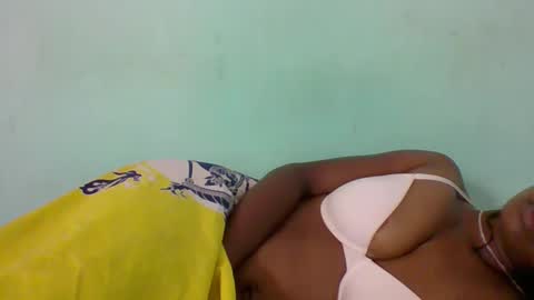 Snapshot of olgamariah203875 chatting on 03.04.25 olgamariah203875 online show from 03.04.25