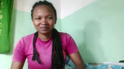 Snapshot of olgamariah203875 chatting on 10.01.25 olgamariah203875 online show from 10.01.25