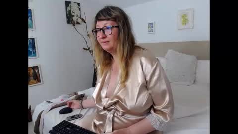 Olga Pavlova online show from 05.16.26