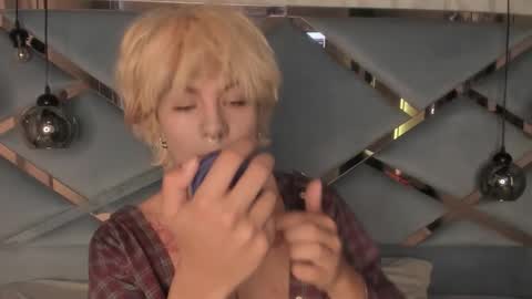 oliiverr22 online show from 11.12.25