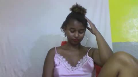 Snapshot of olinah610 chatting on 01.18.26 olinah610 online show from 01.18.26