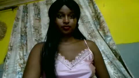 Snapshot of olinah610 chatting on 02.19.26 olinah610 online show from 02.19.26