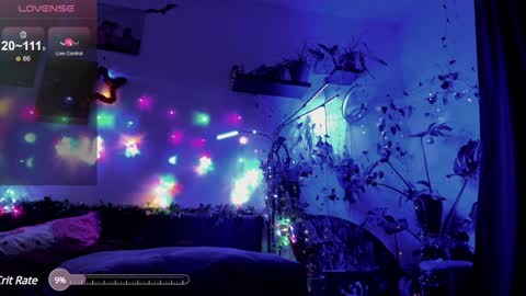 Snapshot of olivecum chatting on 01.11.25 Olive online show from 01.11.25