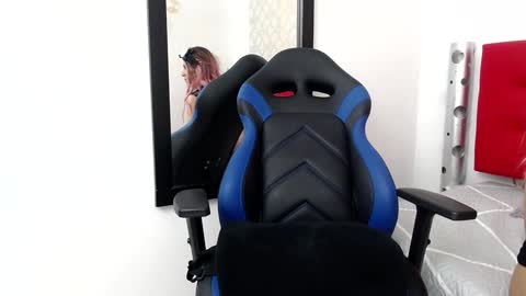 Snapshot of oliver__brown chatting on 12.07.24 Oliver online show from 12.07.24