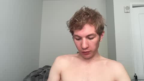 Snapshot of oliver_beck chatting on 03.10.25 Oliver Beck online show from 03.10.25