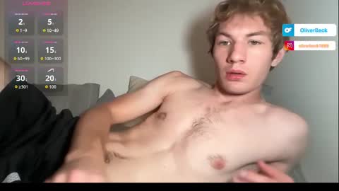 Snapshot of oliver_beck chatting on 07.17.26 Oliver Beck online show from 07.17.26