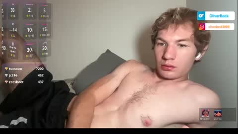 Snapshot of oliver_beck chatting on 07.23.26 Oliver Beck online show from 07.23.26