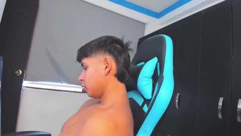 Oliver bray online show from 10.29.25