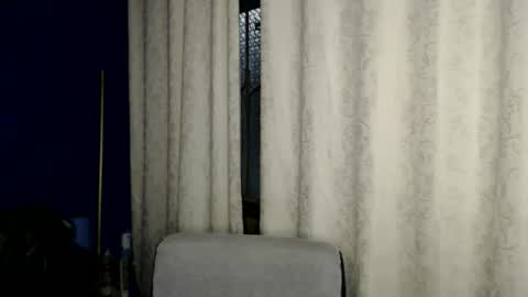 oliver_laid_2023 online show from 09.10.25