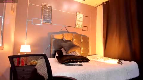 Snapshot of oliver_mr_ chatting on 09.16.25 oliver mr online show from 09.16.25