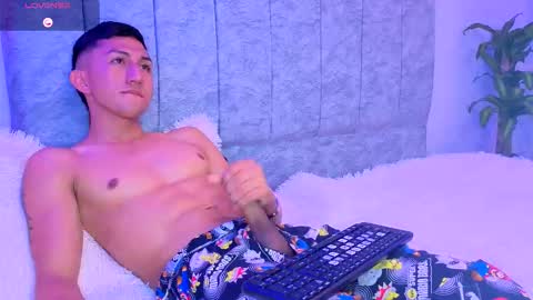 Snapshot of oliver_mr_ chatting on 09.19.25 oliver mr online show from 09.19.25