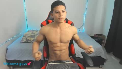 Snapshot of oliver_thompsson chatting on 12.02.25 oliver thompsson online show from 12.02.25