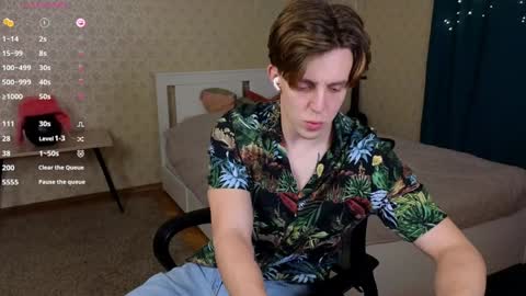 Snapshot of oliver_travis chatting on 12.20.24 Oliver Evans online show from 12.20.24