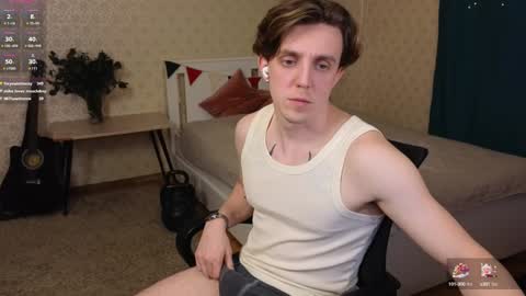 Snapshot of oliver_travis chatting on 01.29.25 Oliver Evans online show from 01.29.25