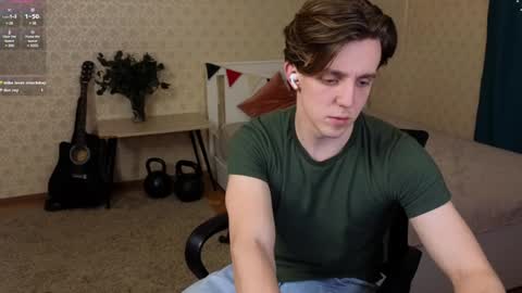 Snapshot of oliver_travis chatting on 01.29.25 Oliver Evans online show from 01.29.25