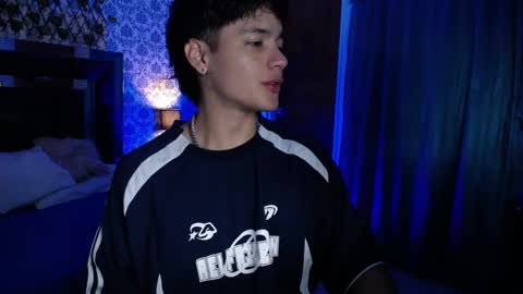 Oliver online show from 01.04.25
