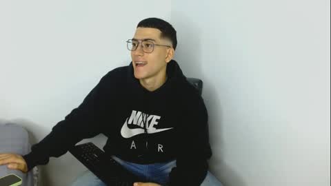 oliver saint online show from 03.12.26