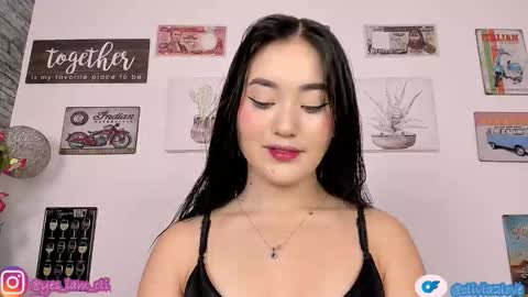 Snapshot of olivia22love chatting on 11.02.25 ..................................... 500 am- 1200 pm GMT-5 online show from 11.02.25