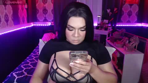 OLIVIA online show from 07.03.26