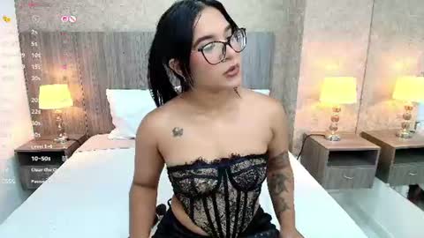 Snapshot of olivia_carballo chatting on 08.06.26 Olivia online show from 08.06.26