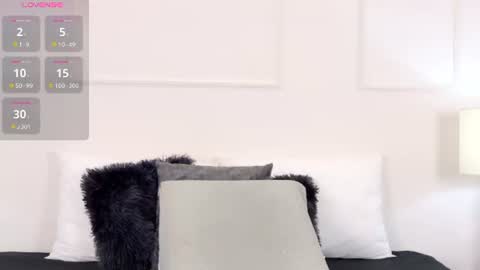Snapshot of olivia_flamme chatting on 07.23.26 olivia_flamme online show from 07.23.26