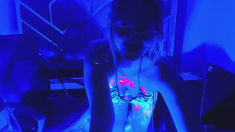  OLIVIA  online show from 02.01.25