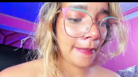  OLIVIA  online show from 02.11.25